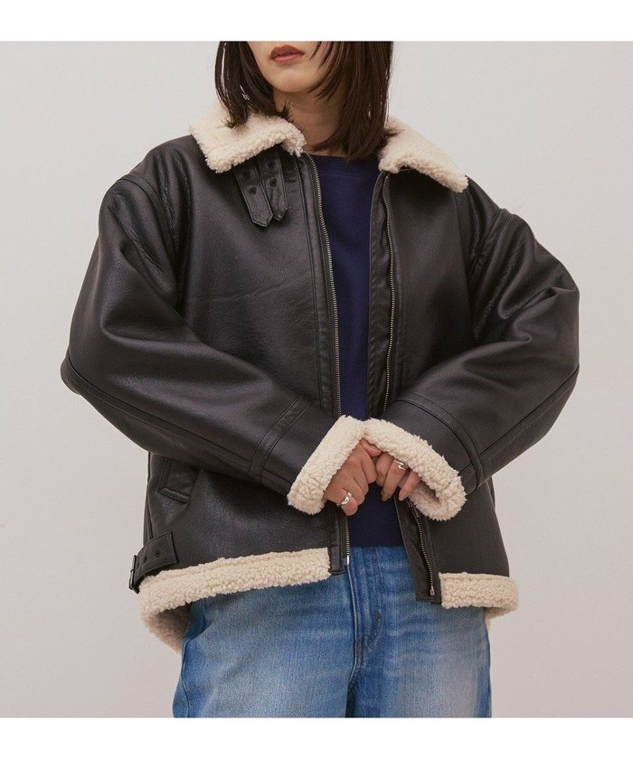 【アメリカンホリック/AMERICAN HOLIC】のボアフェイクレザーブルゾン インテリア・キッズ・メンズ・レディースファッション・服の通販 founy(ファニー) https://founy.com/ ファッション Fashion レディースファッション Fashion for Women アウター Coat / Outerwear Collection レディースジャケット・軽アウター Jackets ブルゾンジャケット・スポーティアウター Blouson Jackets ジップアップ Zip-Up, Full Zip ジャケット Jacket, Outerwear スタンド Stand Collar, Upright Stand トレンド Trend, Trending Now フェイクレザー Faux Leather, PU Leather フォルム Silhouette, Form ブルゾン Blouson, Bomber Jacket ポケット Pocket, Pocket Detail ラップ Wrap, Wrap Design A/W・秋冬 Autumn/Winter 防寒 Cold Protection, Winter-Ready |ID: prp329100004774585 ipo3291000000035513079