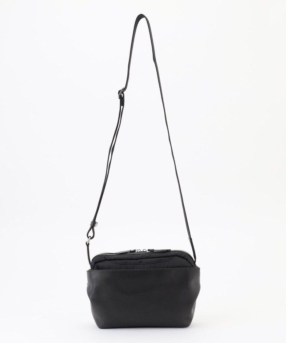 【イザック/Y'SACCS】のシルキーリュクスショルダーバッグ インテリア・キッズ・メンズ・レディースファッション・服の通販 founy(ファニー) 　ファッション　Fashion　レディースファッション　Fashion for Women　バッグ　Bags　スマート　Smart, Elegant　ドレープ　Drape, Draping Fabric　ポケット　Pocket, Pocket Detail　マグネット　Magnet, Magnetic Closure　マニッシュ　Mannish, Boyish　リュクス　Luxury, Elegant, High-End, Chic　エレガント 上品　Elegant　ブラック|ID: prp329100004774586 ipo3291000000034606341