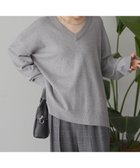 【アメリカンホリック/AMERICAN HOLIC】のバイパチVネックニットプルオーバー 人気、トレンドファッション・服の通販 founy(ファニー) ファッション Fashion レディースファッション Fashion for Women トップス・カットソー Cut & Sew Tops ニット Knit Tops & Sweaters カジュアルプルオーバー・ニットトップス Pullovers & Knit Tops / Casual Pullovers Vネックトップス V-Neck Tops / V-Cut Neckline Shirts アメリカン American Style スタイリッシュ Stylish, Fashionable セーター Sweater, Knitwear ボックス Boxy, Box Shape ポケット Pocket, Pocket Detail A/W・秋冬 Autumn/Winter thumbnail Gray Mixture|ID: prp329100004774593 ipo3291000000034606369