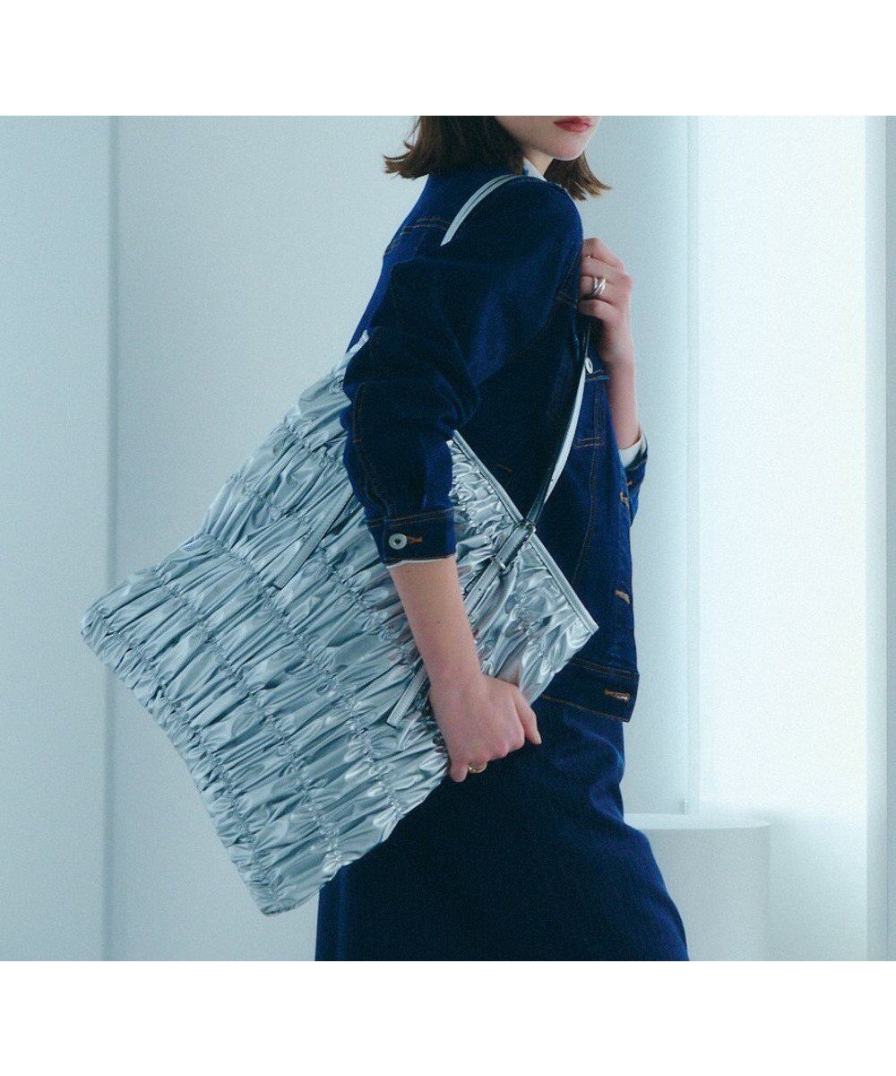 【イェッカ ヴェッカ/YECCA VECCA】の【A4対応】シャーリングトートバッグ 人気、トレンドファッション・服の通販 founy(ファニー) 　ファッション　Fashion　レディースファッション　Fashion for Women　バッグ　Bags　おすすめ　Recommended / Our Picks　シャーリング　Shirring, Ruched　トレンド　Trend, Trending Now　フラット　Flat, Flat Shoes　今季　This Season, Current Season　財布　Wallet, Purse　 other-1|ID: prp329100004775536 ipo3291000000034616181