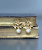 【モンシロ/monshiro】のワスレナグサイヤリング 人気、トレンドファッション・服の通販 founy(ファニー) ファッション Fashion レディースファッション Fashion for Women ジュエリー Jewelry ファッションリング Fashion Rings イヤリング・フープ・ドロップタイプ Hoop, Drop & Clip Earrings アクセサリー Fashion Accessories イヤリング Earrings ガラス Glass, Glassware ジュエリー Jewelry, Accessories パーティ Party, Party Style パール Pearl, Pearl Accent ボックス Boxy, Box Shape モチーフ Motif, Design Theme エレガント 上品 Elegant セレモニー Ceremony 結婚式 Wedding thumbnail ゴールド|ID: prp329100004775573 ipo3291000000035775785