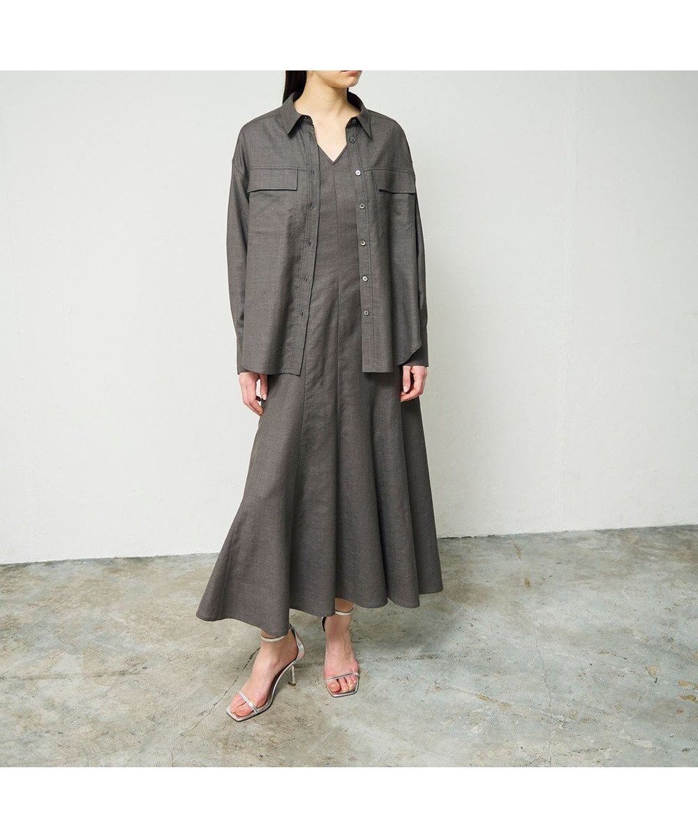 【グレース コンチネンタル/GRACE CONTINENTAL】のトリアセリネンオーバーシャツ インテリア・キッズ・メンズ・レディースファッション・服の通販 founy(ファニー) ファッション Fashion レディースファッション Fashion for Women トップス・カットソー Cut & Sew Tops シャツ・ブラウス・オフィスカジュアル Elegant Blouses & Button-Ups シンプル Simple, Minimal ドレープ Drape, Draping Fabric ボトム Bottoms, Lower Wear マーメイド Mermaid, Fishtail Silhouette リアル Real, Realistic リネン Linen, Linen Fabric ワンポイント One Point, Statement Accent エレガント 上品 Elegant 夏 Summer 春 Spring S/S・春夏 SS, Spring/Summer, Warm Season チャコール|ID: prp329100004776729 ipo3291000000034629478
