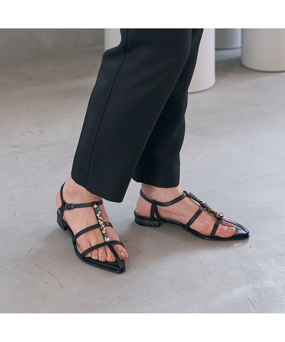 【モード エ ジャコモ/MODE ET JACOMO】のMODE ET JACOMO ポインテッドトゥTストラップサンダル インテリア・キッズ・メンズ・レディースファッション・服の通販 founy(ファニー) ファッション Fashion レディースファッション Fashion for Women エスニック Ethnic Style クール Cool, Chic サンダル Sandals, Summer Shoes シューズ Shoes, Footwear シンプル Simple, Minimal ストラップサンダル Strappy Sandals, Strap Sandals ストーン Stone, Gem-Like ラップ Wrap, Wrap Design リゾート Resort, Vacation Style 夏 Summer 旅行 Travel 春 Spring S/S・春夏 SS, Spring/Summer, Warm Season ブラック|ID: prp329100004776773 ipo3291000000034629740