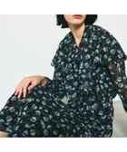【グレース コンチネンタル/GRACE CONTINENTAL】のスモールフラワーケープトップ 人気、トレンドファッション・服の通販 founy(ファニー) ファッション Fashion レディースファッション Fashion for Women トップス・カットソー Cut & Sew Tops シャツ・ブラウス・オフィスカジュアル Elegant Blouses & Button-Ups おすすめ Recommended / Our Picks セットアップ Set-Up, Coordinated Outfit ダウン Down, Puffer デニム Denim, Jeans Material フェミニン Feminine, Girly フラワー Flower, Floral フロント Front, Front Design プリント Print, Printed Pattern リボン Ribbon, Bow 夏 Summer 春 Spring S/S・春夏 SS, Spring/Summer, Warm Season thumbnail ブラック|ID: prp329100004776822 ipo3291000000034629934