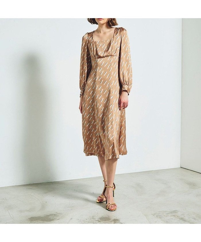 【グレース コンチネンタル/GRACE CONTINENTAL】のバックシャンリップドレス インテリア・キッズ・メンズ・レディースファッション・服の通販 founy(ファニー) https://founy.com/ ファッション Fashion レディースファッション Fashion for Women ワンピース Dresses フォーマル・パーティードレス・結婚式用ドレス Elegant & Casual Dresses エレガント 上品 Elegant サテン Satin, Glossy Fabric スクエア Square, Square Shape トレンド Trend, Trending Now ドレス Dress, One-Piece 今季 This Season, Current Season 夏 Summer 春 Spring S/S・春夏 SS, Spring/Summer, Warm Season |ID: prp329100004776834 ipo3291000000034629981