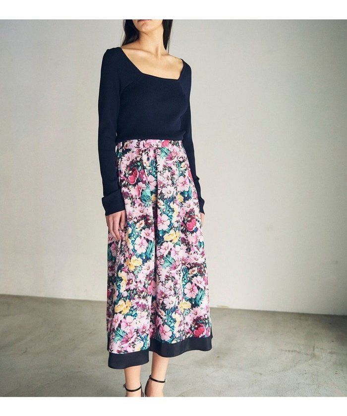 【グレース コンチネンタル/GRACE CONTINENTAL】のグラデフラワープリントスカート インテリア・キッズ・メンズ・レディースファッション・服の通販 founy(ファニー) https://founy.com/ ファッション Fashion レディースファッション Fashion for Women スカート Skirts イタリア Italy エレガント 上品 Elegant グラデーション Gradient, Ombre ドレープ Drape, Draping Fabric フラワー Flower, Floral プリント Print, Printed Pattern 夏 Summer 春 Spring S/S・春夏 SS, Spring/Summer, Warm Season |ID: prp329100004776848 ipo3291000000034630048