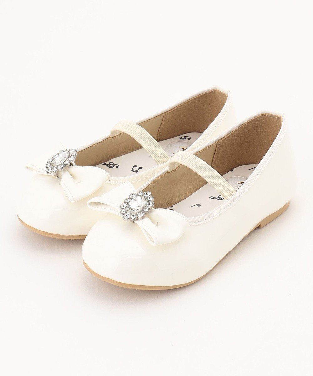 【エニィ/ANY / KIDS】のエナメルフラットパンプス インテリア・キッズ・メンズ・レディースファッション・服の通販 founy(ファニー) ファッション Fashion キッズファッション Fashion for Kids エナメル Patent Leather オケージョン Occasion Wear 春 Spring ガーリー Girly, Feminine Style シューズ Shoes, Footwear シンプル Simple, Minimal スマホ Smartphone, Mobile Device 人気 Popular, Best Seller バレエ Ballet, Ballet Style ビジュー Bijou, Jewel-like Accent フォーマル Formal, Dressy フラット Flat, Flat Shoes ラップ Wrap, Wrap Design リボン Ribbon, Bow S/S・春夏 SS, Spring/Summer, Warm Season おすすめ Recommended / Our Picks 夏 Summer エレガント 上品 Elegant セレモニー Ceremony 入学式 Entrance Ceremony 卒業式 Graduation Ceremony オフホワイト|ID: prp329100004777422 ipo3291000000034745931