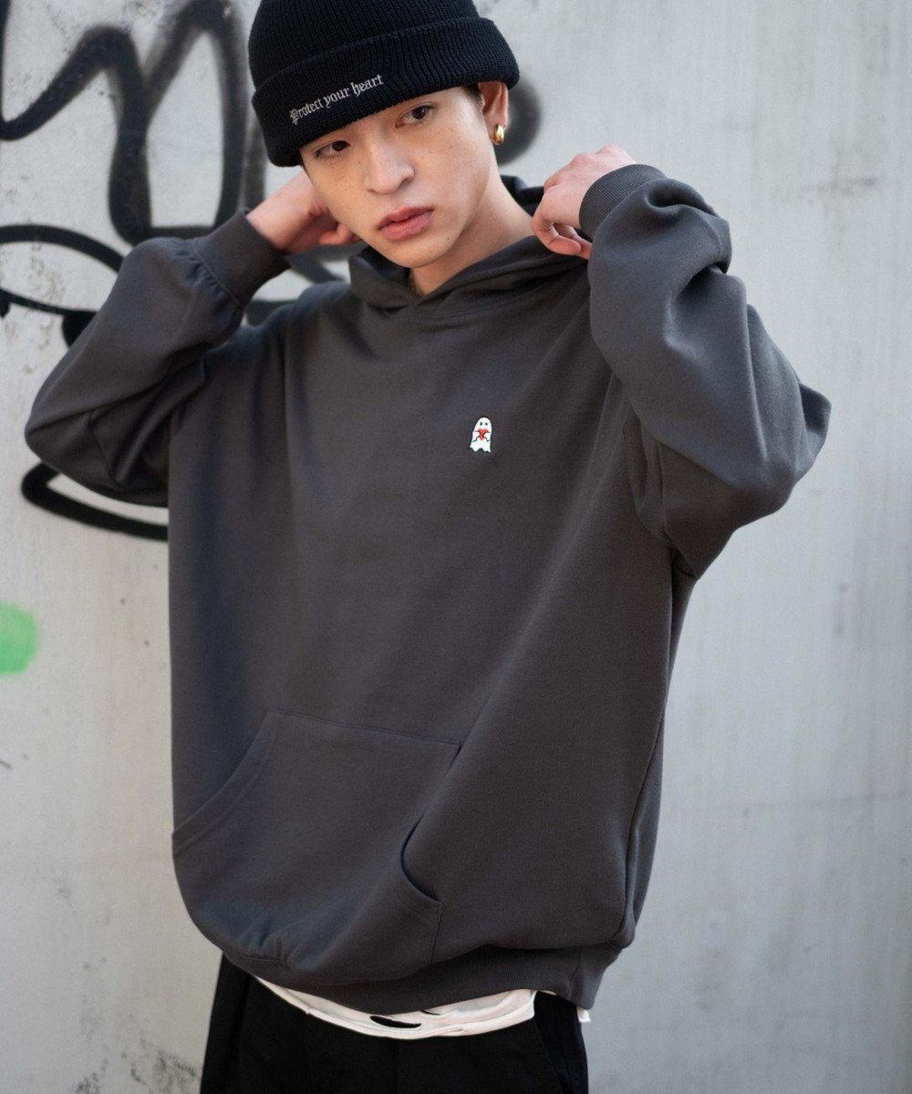 【ウィゴー/WEGO / MEN】の【ユニセックス着用ITEM/SMLサイズ展開/裏起毛】ワンポイント刺繍プルパーカー インテリア・キッズ・メンズ・レディースファッション・服の通販 founy(ファニー) 　ファッション　Fashion　メンズファッション　Fashion for Men　トップス・カットソー　Cut & Sew Tops　パーカー・フーディー / カジュアルコーデ　Hoodies & Parkas　春　Spring　秋　Autumn　カーゴパンツ　Cargo Pants, Utility Pants　グラフィック　Graphic, Graphic Design　ショーツ　Shorts, Short Pants　シンプル　Simple, Minimal　スマホ　Smartphone, Mobile Device　デニム　Denim, Jeans Material　トレンド　Trend, Trending Now　長袖　Long Sleeve, Full Sleeve　パーカー　Hoodie, Parka　ベーシック　Basic, Essential　メンズ　Men's, Menswear　ワンポイント　One Point, Statement Accent　冬　Winter / This Winter　A/W・秋冬　Autumn/Winter　おすすめ　Recommended / Our Picks　スミクロ|ID: prp329100004777451 ipo3291000000034639958