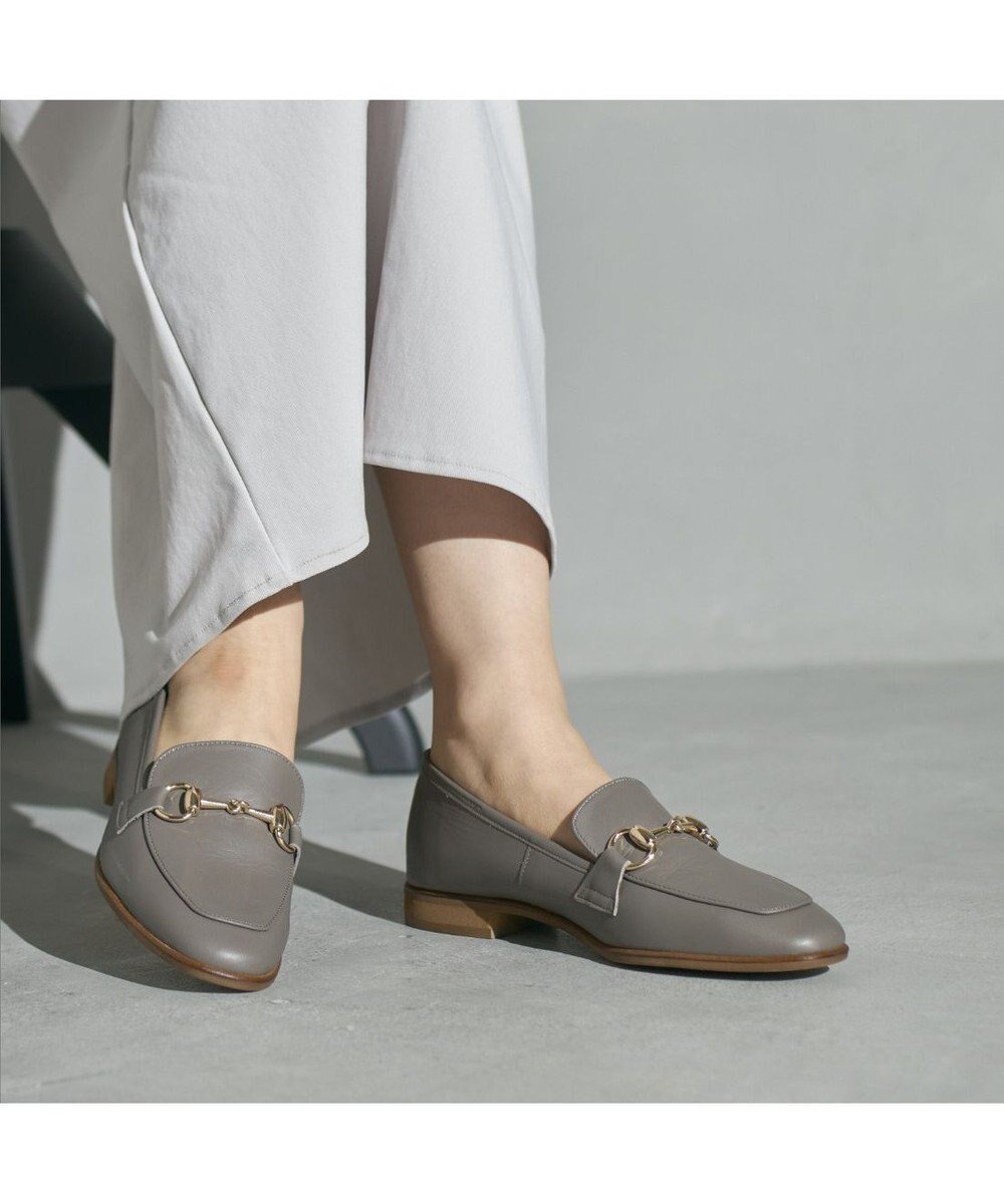 【モード エ ジャコモ/MODE ET JACOMO】のcarino レザービットローファー インテリア・キッズ・メンズ・レディースファッション・服の通販 founy(ファニー) ファッション Fashion レディースファッション Fashion for Women オケージョン Occasion Wear シューズ Shoes, Footwear シンプル Simple, Minimal スタイリッシュ Stylish, Fashionable スタンダード Standard, Basic トレンド Trend, Trending Now ドレス Dress, One-Piece ビジネス 仕事 通勤 Business / Work / Commuting フラット Flat, Flat Shoes ベーシック Basic, Essential 軽量 Lightweight, Ultra Light ダークグレー|ID: prp329100004777462 ipo3291000000034640034