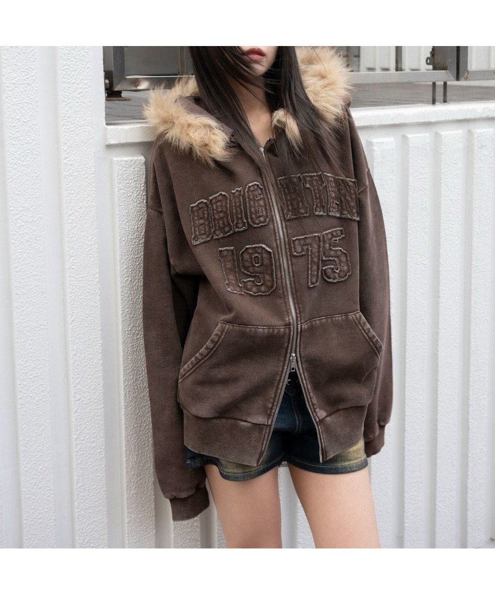 【ウィゴー/WEGO】の裏起毛ファーフードBIGZIPパーカー 人気、トレンドファッション・服の通販 founy(ファニー) ファッション Fashion レディースファッション Fashion for Women トップス・カットソー Cut & Sew Tops レディースパーカー・カジュアルフーディー Casual Hoodies & Sweatshirts 春 Spring 秋 Autumn スマホ Smartphone, Mobile Device ダブル Double, Double-Breasted デニム Denim, Jeans Material 長袖 Long Sleeve, Full Sleeve パーカー Hoodie, Parka ボトム Bottoms, Lower Wear ロング Long, Long-Length 冬 Winter / This Winter A/W・秋冬 Autumn/Winter other-1|ID: prp329100004777467 ipo3291000000034640079