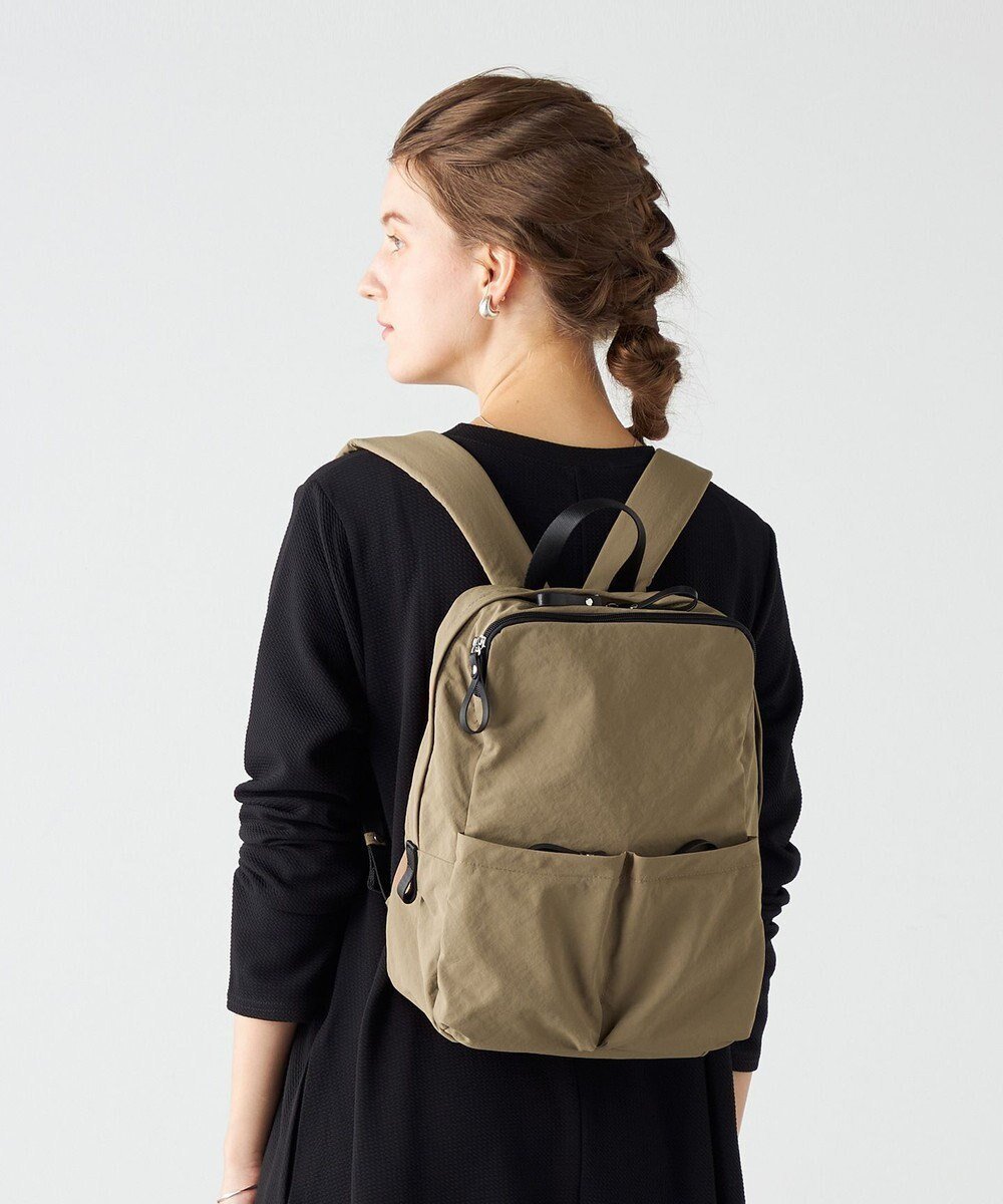 【ラ バガジェリー/LA BAGAGERIE】の【MONICA】フロントポケットバックパック インテリア・キッズ・メンズ・レディースファッション・服の通販 founy(ファニー) ファッション Fashion レディースファッション Fashion for Women バッグ Bags シンプル Simple, Minimal スマート Smart, Elegant トラベル Travel, Travel Gear フロント Front, Front Design ポケット Pocket, Pocket Detail リュック Backpack, Rucksack グレージュ|ID: prp329100004778215 ipo3291000000034649353
