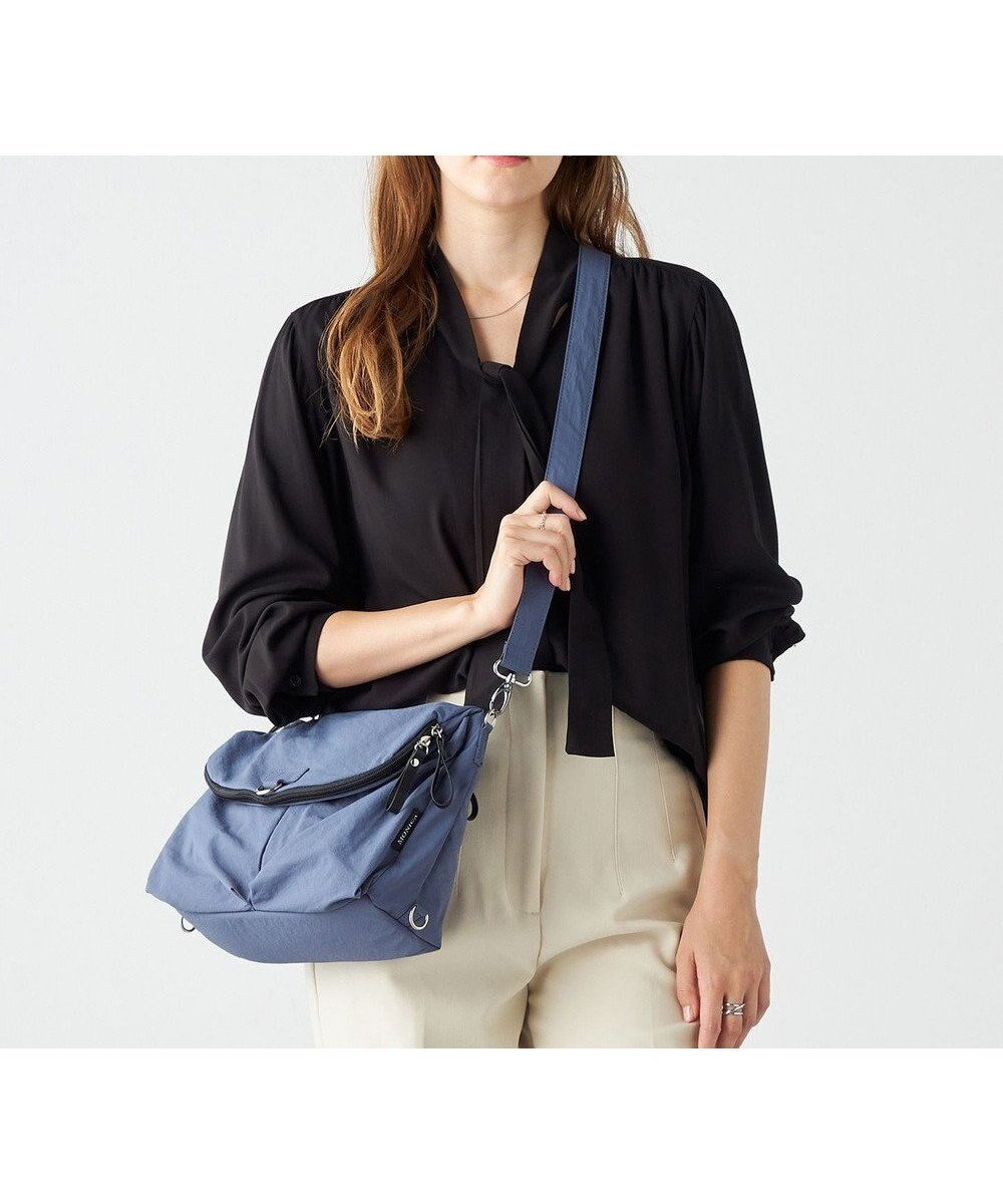 【ラ バガジェリー/LA BAGAGERIE】の【MONICA】フロントポケット2WAYバッグ インテリア・キッズ・メンズ・レディースファッション・服の通販 founy(ファニー) ファッション Fashion レディースファッション Fashion for Women バッグ Bags コンパクト Compact, Small Size シンプル Simple, Minimal スマート Smart, Elegant トラベル Travel, Travel Gear フロント Front, Front Design ポケット Pocket, Pocket Detail リュック Backpack, Rucksack ダークブルー|ID: prp329100004778217 ipo3291000000034649365