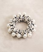 【ティアクラッセ/Tiaclasse】のパール付きファンシーツイードシュシュ 人気、トレンドファッション・服の通販 founy(ファニー) ファッション Fashion レディースファッション Fashion for Women シュシュ&ヘアアクセ/ヘアアレンジ Scrunchies & Hair Accessories アクセサリー Fashion Accessories カーディガン Cardigan, Knitwear シューズ Shoes, Footwear チュニック Tunic, Long Top ツイード Twill, Twill Weave パール Pearl, Pearl Accent フェミニン Feminine, Girly モノトーン Monotone, Black and White 再入荷 Restock / Back in Stock プチプライス・低価格 Affordable / Budget Price おすすめ Recommended / Our Picks エレガント 上品 Elegant ギフト プレゼント Gift / Present 新作・新入荷 New Arrivals / New In thumbnail オフホワイト|ID: prp329100004778242 ipo3291000000034649443