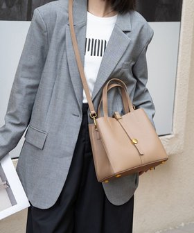 【スタイルコード/STYLE CODE】の[RICKERS/リッカーズ]ナチュラルレザーアオリハンドバッグ 人気、トレンドファッション・服の通販 founy(ファニー) ファッション Fashion レディースファッション Fashion for Women バッグ Bags イエロー Yellow コンパクト Compact, Small Size 今季 This Season, Current Season ショルダー Shoulder, Shoulder Strap シンプル Simple, Minimal 財布 Wallet, Purse チェック Check, Plaid, Tartan ポケット Pocket, Pocket Detail ポーチ Pouch, Small Case 日傘 Parasol, UV Umbrella メタル Metal, Metal Parts ロング Long, Long-Length エレガント 上品 Elegant |ID:prp329100004778832