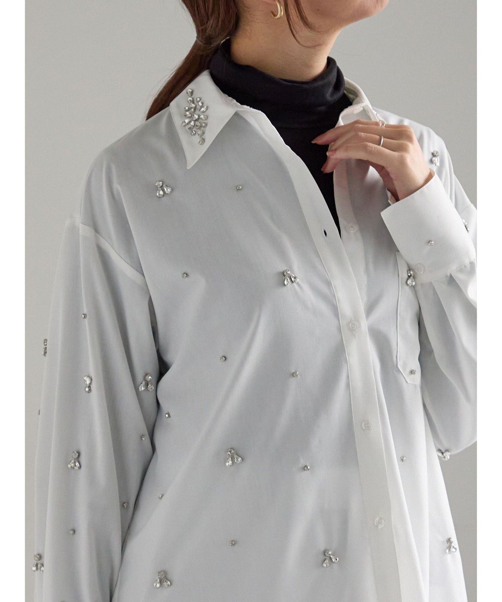 【テチチ/Te chichi】のビジューデザインシャツ《2025winter catalog item》 人気、トレンドファッション・服の通販 founy(ファニー) 　ファッション　Fashion　レディースファッション　Fashion for Women　トップス・カットソー　Cut & Sew Tops　シャツ・ブラウス・オフィスカジュアル　Elegant Blouses & Button-Ups　2025年　2025　2025-2026秋冬・A/W　Autumn/Winter 2025–26 AW25–26　冬　Winter / This Winter　インナー　Innerwear　オケージョン　Occasion Wear　カーディガン　Cardigan, Knitwear　シンプル　Simple, Minimal　ジャケット　Jacket, Outerwear　ビジュー　Bijou, Jewel-like Accent　メタル　Metal, Metal Parts　ランダム　Random, Irregular　夏　Summer　S/S・春夏　SS, Spring/Summer, Warm Season　A/W・秋冬　Autumn/Winter　 other-1|ID: prp329100004779997 ipo3291000000035590468