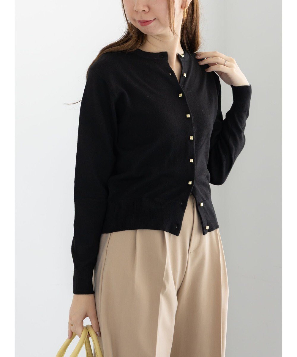 【テチチ/Te chichi】のメタルスクエア釦クルーネックカーディガン インテリア・キッズ・メンズ・レディースファッション・服の通販 founy(ファニー) 　ファッション　Fashion　レディースファッション　Fashion for Women　トップス・カットソー　Cut & Sew Tops　ニット　Knit Tops & Sweaters　カーディガン・羽織り　Layered Style Cardigans　クラシカル　Classical, Vintage-Inspired　コンパクト　Compact, Small Size　シンプル　Simple, Minimal　スクエア　Square, Square Shape　セーター　Sweater, Knitwear　メタル　Metal, Metal Parts　エレガント 上品　Elegant　夏　Summer　S/S・春夏　SS, Spring/Summer, Warm Season　A/W・秋冬　Autumn/Winter　ブラック|ID: prp329100004780000 ipo3291000000034779205