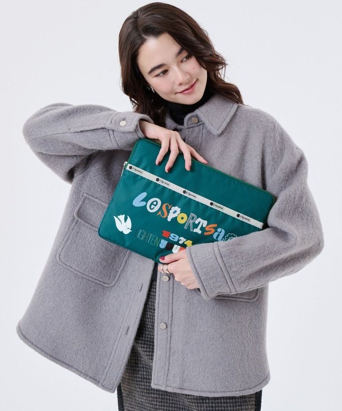 【レスポートサック/LeSportsac】の13 inch Lap Top Case/LSSタイポグラフィPCケース インテリア・キッズ・メンズ・レディースファッション・服の通販 founy(ファニー) https://founy.com/ ファッション Fashion レディースファッション Fashion for Women スポーツウェア Functional & Stylish Sportswear クッション Cushion, Throw Pillow コレクション Collection, Seasonal Line スポーツ Sports, Activewear ニューヨーク New York, NYC Style プリント Print, Printed Pattern ポケット Pocket, Pocket Detail ポーチ Pouch, Small Case モダン Modern, Contemporary モバイル Mobile, Smartphone ワーク Workwear, Utility Style ビジネス 仕事 通勤 Business / Work / Commuting |ID: prp329100004780077 ipo3291000000034674823