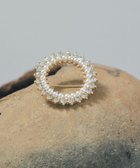 【イェッカ ヴェッカ/YECCA VECCA】のパールビジューサークルブローチ 人気、トレンドファッション・服の通販 founy(ファニー) ファッション Fashion レディースファッション Fashion for Women おすすめ Recommended / Our Picks アクセサリー Fashion Accessories サークル Circle, Round Design ストール Stole, Wrap セレモニー Ceremony パール Pearl, Pearl Accent ビジュー Bijou, Jewel-like Accent ブローチ Brooch, Pin Brooch ホリデーシーズン Holiday Season thumbnail Gold|ID: prp329100004780098 ipo3291000000034674891