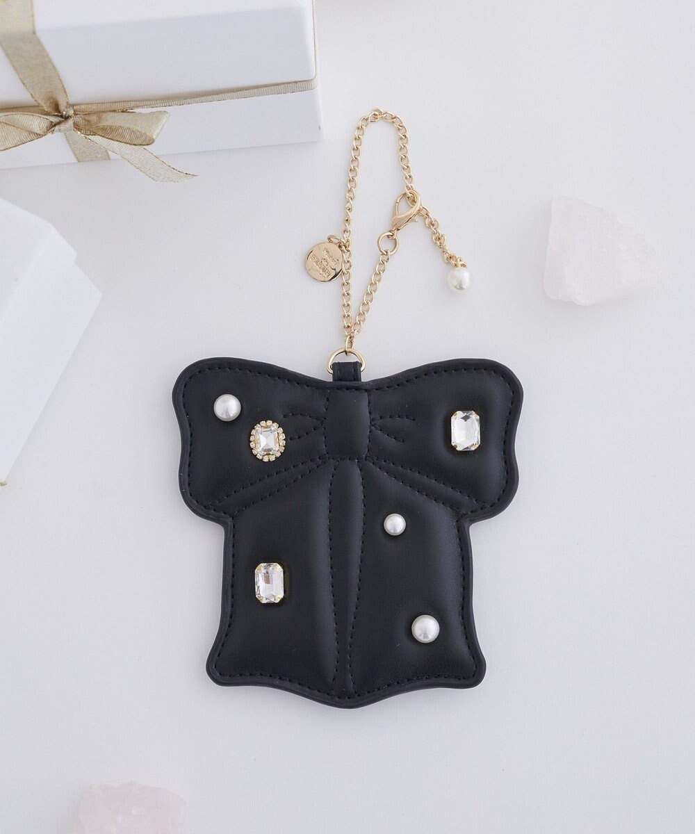 【メゾンドフルール/Maison de FLEUR】のリボンビジューパスケース 人気、トレンドファッション・服の通販 founy(ファニー) ファッション Fashion レディースファッション Fashion for Women ミニ財布・二つ折り財布 Wallets & Card Cases おすすめ Recommended / Our Picks ギフト プレゼント Gift / Present ビジュー Bijou, Jewel-like Accent ホリデーシーズン Holiday Season ポケット Pocket, Pocket Detail リボン Ribbon, Bow 財布 Wallet, Purse other-1|ID: prp329100004780125 ipo3291000000034675020