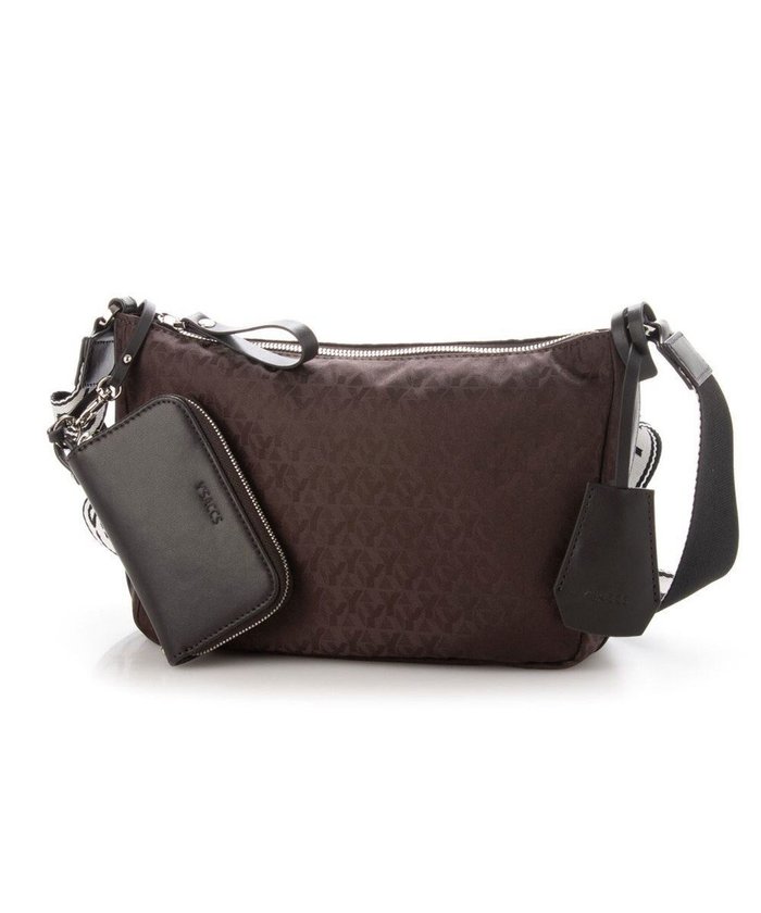 【イザック/Y'SACCS】のモノグラム×リサイクルレザー スクエアショルダー インテリア・キッズ・メンズ・レディースファッション・服の通販 founy(ファニー) https://founy.com/ ファッション Fashion レディースファッション Fashion for Women バッグ Bags ショルダー Shoulder, Shoulder Strap スクエア Square, Square Shape スマート Smart, Elegant ポケット Pocket, Pocket Detail マグネット Magnet, Magnetic Closure 旅行 Travel |ID: prp329100004780815 ipo3291000000034685575