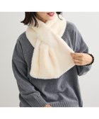 【グリーンパークス/Green Parks】のフェイクファーティペット 人気、トレンドファッション・服の通販 founy(ファニー) ファッション Fashion レディースファッション Fashion for Women マフラー・スヌード / 冬小物の定番 Scarves & Mufflers おすすめ Recommended / Our Picks スヌード Snood, Infinity Scarf フェミニン Feminine, Girly ベーシック Basic, Essential マフラー Scarf, Muffler A/W・秋冬 Autumn/Winter 防寒 Cold Protection, Winter-Ready thumbnail Ivory|ID: prp329100004780840 ipo3291000000034971602