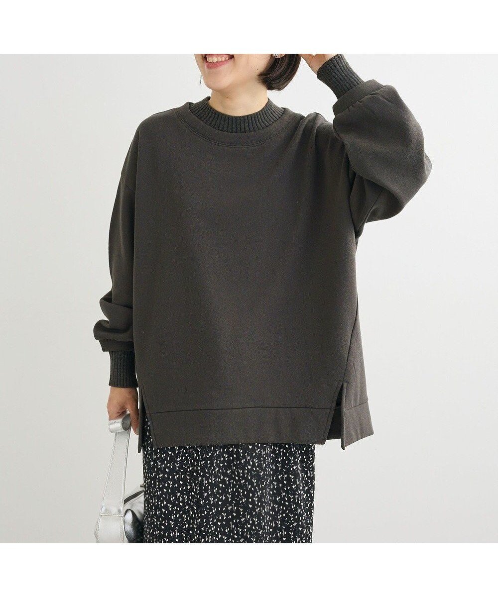 【グリーンパークス/Green Parks】のリブドッキング裏起毛プルオーバー 人気、トレンドファッション・服の通販 founy(ファニー) 　ファッション　Fashion　レディースファッション　Fashion for Women　トップス・カットソー　Cut & Sew Tops　レディースパーカー・カジュアルフーディー　Casual Hoodies & Sweatshirts　カジュアルプルオーバー・ニットトップス　Pullovers & Knit Tops / Casual Pullovers　スウェット・クルーネックトップス　Sweatshirts & Crewnecks / Relaxed Fit Sweat Tops　スウェット / スエット　Sweatshirt, Sweatwear　スリット　Slit, Slit Detail　フォルム　Silhouette, Form　ボトム　Bottoms, Lower Wear　ポケット　Pocket, Pocket Detail　リブニット　Rib Knit, Ribbed Knit　A/W・秋冬　Autumn/Winter　 other-1|ID: prp329100004780841 ipo3291000000034685702