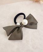 【ティアクラッセ/Tiaclasse】のパール×リボンヘアゴム 人気、トレンドファッション・服の通販 founy(ファニー) ファッション Fashion レディースファッション Fashion for Women シュシュ&ヘアアクセ/ヘアアレンジ Scrunchies & Hair Accessories アクセサリー Fashion Accessories カーディガン Cardigan, Knitwear シャンタン Shantung, Silk-Like Fabric シューズ Shoes, Footwear シンプル Simple, Minimal チュニック Tunic, Long Top パール Pearl, Pearl Accent フェミニン Feminine, Girly モチーフ Motif, Design Theme リボン Ribbon, Bow 再入荷 Restock / Back in Stock エレガント 上品 Elegant ギフト プレゼント Gift / Present 新作・新入荷 New Arrivals / New In 結婚式 Wedding thumbnail カーキ|ID: prp329100004780870 ipo3291000000035706078