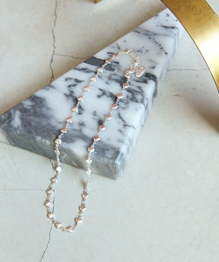 【アメリカンホリック/AMERICAN HOLIC】のハートモチーフチェーンネックレス インテリア・キッズ・メンズ・レディースファッション・服の通販 founy(ファニー) https://founy.com/ ファッション Fashion レディースファッション Fashion for Women ジュエリー Jewelry ネックレス Necklaces & Pendants アクセサリー Fashion Accessories アメリカン American Style コンパクト Compact, Small Size ショート Short, Short Length シンプル Simple, Minimal スタイリッシュ Stylish, Fashionable チェーン Chain, Chain Strap ネックレス Necklace, Pendant Necklace メタル Metal, Metal Parts モチーフ Motif, Design Theme |ID: prp329100004780874 ipo3291000000034685800