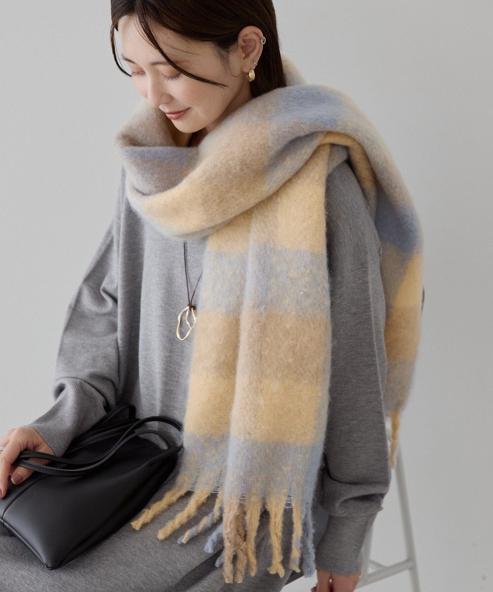 【アメリカンホリック/AMERICAN HOLIC】の起毛カラーチェックシャギーマフラー インテリア・キッズ・メンズ・レディースファッション・服の通販 founy(ファニー) 　ファッション　Fashion　レディースファッション　Fashion for Women　マフラー・スヌード / 冬小物の定番　Scarves & Mufflers　アメリカン　American Style　グラデーション　Gradient, Ombre　ショール　Shawl, Wrap　スタイリッシュ　Stylish, Fashionable　スヌード　Snood, Infinity Scarf　チェック　Check, Plaid, Tartan　フリンジ　Fringe, Tassel　ブランケット　Blanket, Throw Blanket　マフラー　Scarf, Muffler　A/W・秋冬　Autumn/Winter　おすすめ　Recommended / Our Picks　Yellow|ID: prp329100004780876 ipo3291000000034685807