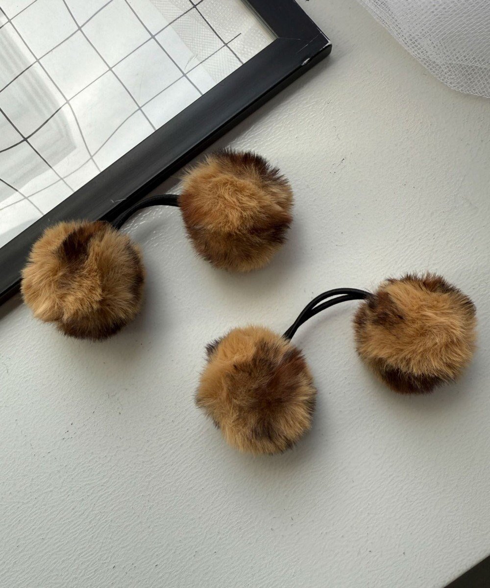 【ウィゴー/WEGO】のL2Pダブルポンポンヘアゴム インテリア・キッズ・メンズ・レディースファッション・服の通販 founy(ファニー) 　ファッション　Fashion　レディースファッション　Fashion for Women　シュシュ&ヘアアクセ/ヘアアレンジ　Scrunchies & Hair Accessories　アクセサリー　Fashion Accessories　アニマル　Animal Print　シンプル　Simple, Minimal　スマホ　Smartphone, Mobile Device　ポンポン　Pom-Pom, Fluffy Ball　柄1|ID: prp329100004780894 ipo3291000000034685879