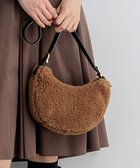 【23区/NIJYUSANKU】の【VIOLAd ORO】ボア ワンショルダーバッグ 人気、トレンドファッション・服の通販 founy(ファニー) ファッション Fashion レディースファッション Fashion for Women バッグ Bags 2024年 2024 2024-2025秋冬・A/W Autumn/Winter 2024–25 AW24–25 イタリア Italy スマート Smart, Elegant ハーフ Half, Half-Length フォルム Silhouette, Form 財布 Wallet, Purse thumbnail ブラウン系|ID: prp329100004781911 ipo3291000000034696006