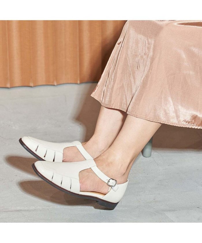 【イング/ing】のing 【WEB限定】Tストラップデザインシューズ インテリア・キッズ・メンズ・レディースファッション・服の通販 founy(ファニー) https://founy.com/ ファッション Fashion レディースファッション Fashion for Women クラシカル Classical, Vintage-Inspired シューズ Shoes, Footwear ストラップシューズ Strap Shoes, Mary Janes セパレート Separate, Two-Piece トレンド Trend, Trending Now バランス Balance, Style Balance フラット Flat, Flat Shoes ベーシック Basic, Essential ラップ Wrap, Wrap Design |ID: prp329100004781922 ipo3291000000034696049