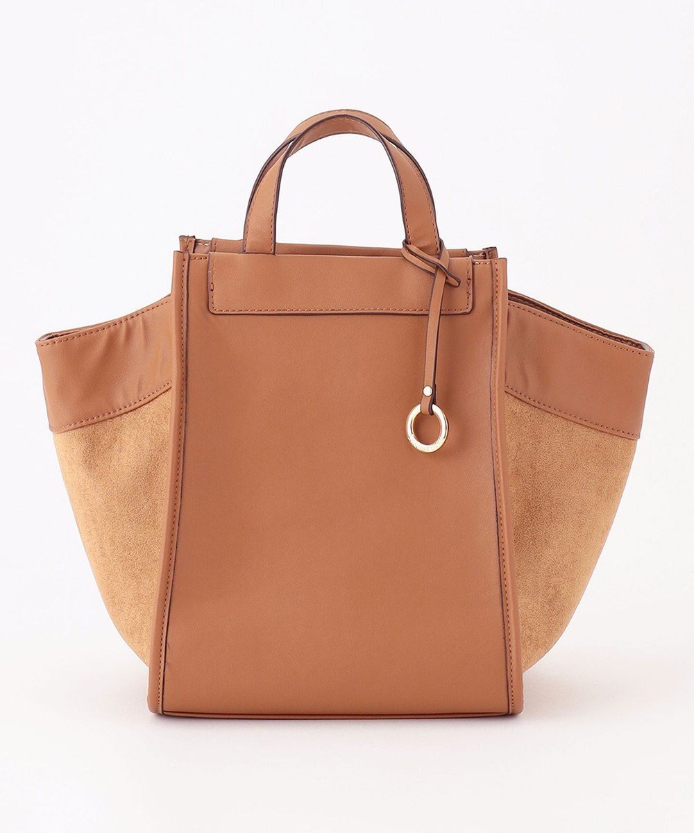 【組曲/KUMIKYOKU】の【23AW】 4WAYトート バッグ インテリア・キッズ・メンズ・レディースファッション・服の通販 founy(ファニー) 　ファッション　Fashion　レディースファッション　Fashion for Women　バッグ　Bags　2023年　2023　2023-2024秋冬・A/W　Autumn/Winter 2023–24 AW23–24　ショルダー　Shoulder, Shoulder Strap　スクエア　Square, Square Shape　フォルム　Silhouette, Form　マグネット　Magnet, Magnetic Closure　エレガント 上品　Elegant　キャメル系|ID: prp329100004781949 ipo3291000000034696201