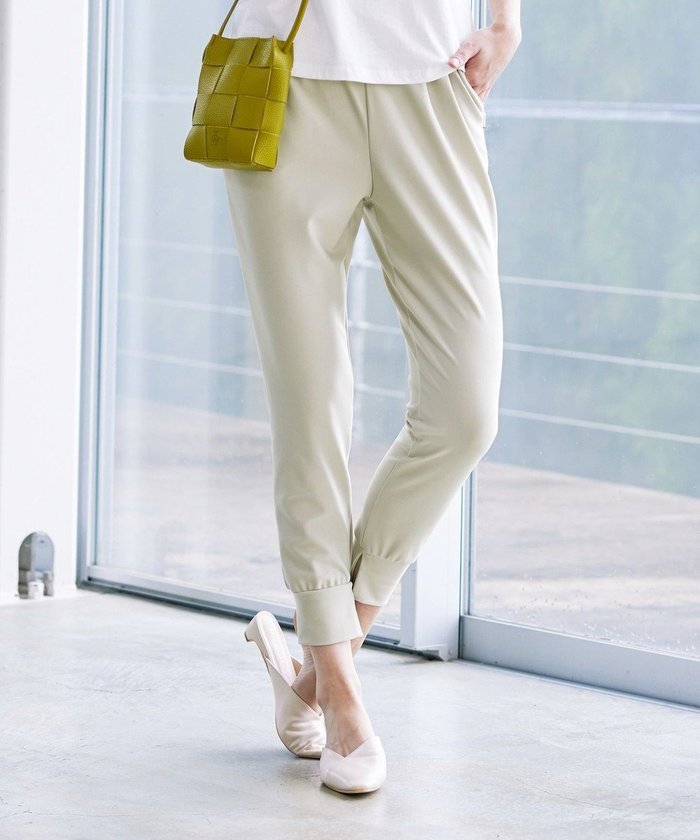 【ティアクラッセ/Tiaclasse】の【日本製・洗える】ロイカジョガーパンツ インテリア・キッズ・メンズ・レディースファッション・服の通販 founy(ファニー) https://founy.com/ ファッション Fashion レディースファッション Fashion for Women パンツ Pants & Trousers 洗える Machine Washable シンプル Simple, Minimal ストレッチ Stretch, Stretchy Fabric スリット Slit, Slit Detail スリム Slim, Slim Fit チュニック Tunic, Long Top ボトム Bottoms, Lower Wear ポケット Pocket, Pocket Detail A/W・秋冬 Autumn/Winter S/S・春夏 SS, Spring/Summer, Warm Season 再入荷 Restock / Back in Stock 日本製 Made In Japan 夏 Summer 新作・新入荷 New Arrivals / New In |ID: prp329100004781954 ipo3291000000034696284