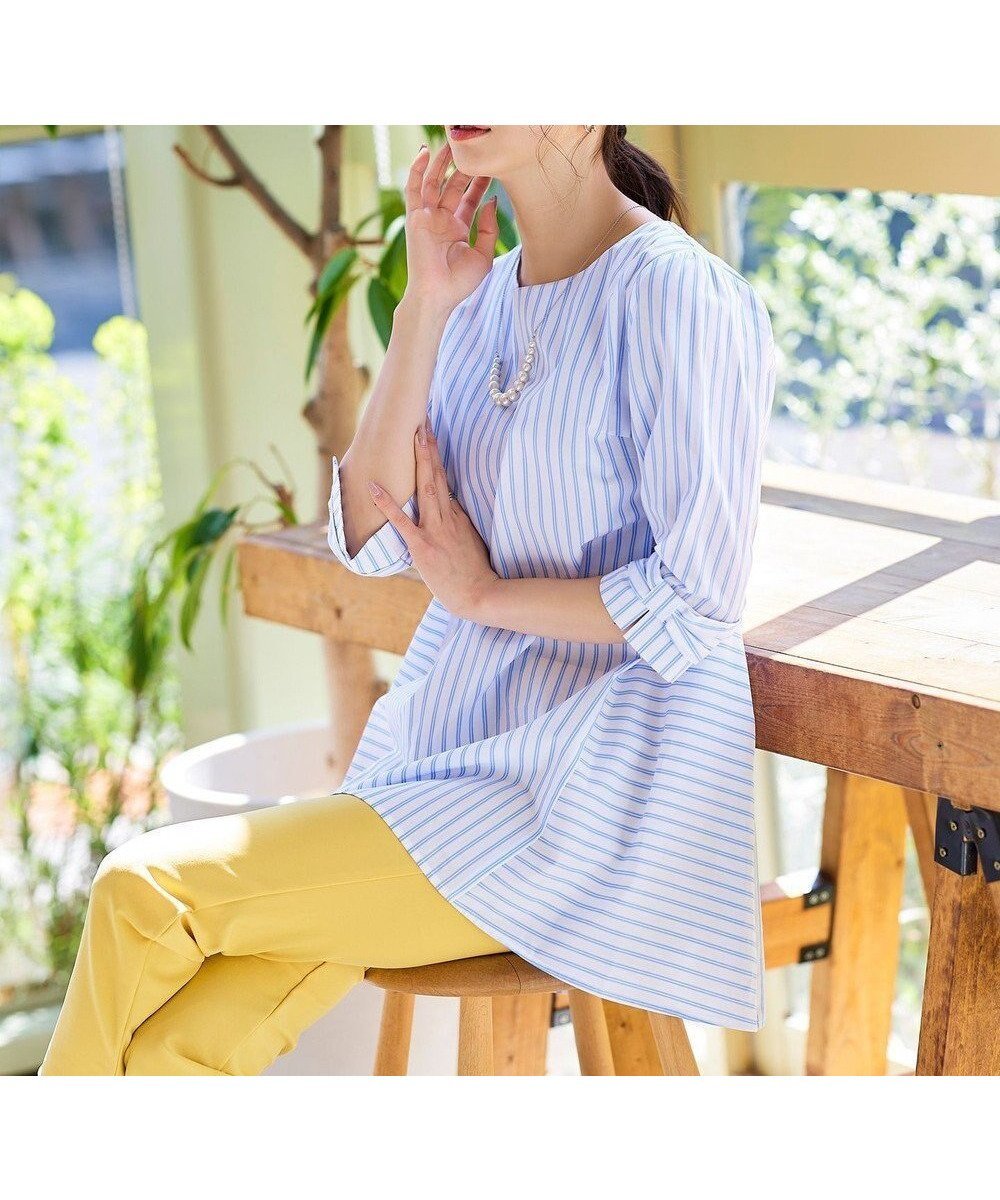 【ティアクラッセ/Tiaclasse】の【洗える】リボンスリーブストライプチュニックブラウス インテリア・キッズ・メンズ・レディースファッション・服の通販 founy(ファニー) 　ファッション　Fashion　レディースファッション　Fashion for Women　トップス・カットソー　Cut & Sew Tops　シャツ・ブラウス・オフィスカジュアル　Elegant Blouses & Button-Ups　ウォッシャブル　Machine Washable　春　Spring　洗える　Machine Washable　秋　Autumn　カーディガン　Cardigan, Knitwear　ストライプ　Stripe, Striped Pattern　チュニック　Tunic, Long Top　長袖　Long Sleeve, Full Sleeve　ポケット　Pocket, Pocket Detail　ラウンド　Round, Round Neck　ランダム　Random, Irregular　リボン　Ribbon, Bow　ロング　Long, Long-Length　冬　Winter / This Winter　S/S・春夏　SS, Spring/Summer, Warm Season　再入荷　Restock / Back in Stock　夏　Summer　新作・新入荷　New Arrivals / New In　オフ×サックスストライプ|ID: prp329100004781955 ipo3291000000034696291