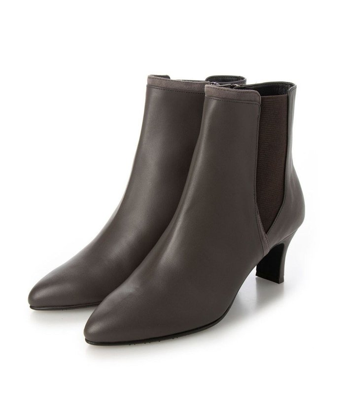 【リズ ラフィーネ/Riz raffinee】のRiz raffinee ポインテッドトゥサイドゴアショートブーツ インテリア・キッズ・メンズ・レディースファッション・服の通販 founy(ファニー) https://founy.com/ ファッション Fashion レディースファッション Fashion for Women エレガント 上品 Elegant オケージョン Occasion Wear コンビ Combo, Combination Style ショート Short, Short Length シンプル Simple, Minimal トレンド Trend, Trending Now フェミニン Feminine, Girly ベーシック Basic, Essential A/W・秋冬 Autumn/Winter 2022年 2022 2022-2023秋冬・A/W Autumn/Winter 2022–23 AW22–23 セレモニー Ceremony 卒業式 Graduation Ceremony ビジネス 仕事 通勤 Business / Work / Commuting |ID: prp329100004781965 ipo3291000000034696356