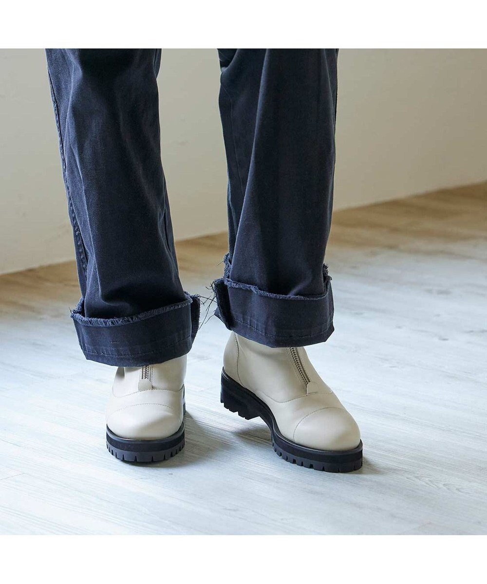 【イング/ing】のing 【サスティナブルシリーズ】タンクソールフロントジップブーツ 人気、トレンドファッション・服の通販 founy(ファニー) ファッション Fashion レディースファッション Fashion for Women 厚底 Platform Shoes 軽量 Lightweight, Ultra Light シューズ Shoes, Footwear ショート Short, Short Length シンプル Simple, Minimal センター Center, Center Line トレンド Trend, Trending Now バランス Balance, Style Balance ベーシック Basic, Essential A/W・秋冬 Autumn/Winter エレガント 上品 Elegant other-1|ID: prp329100004781970 ipo3291000000034696371