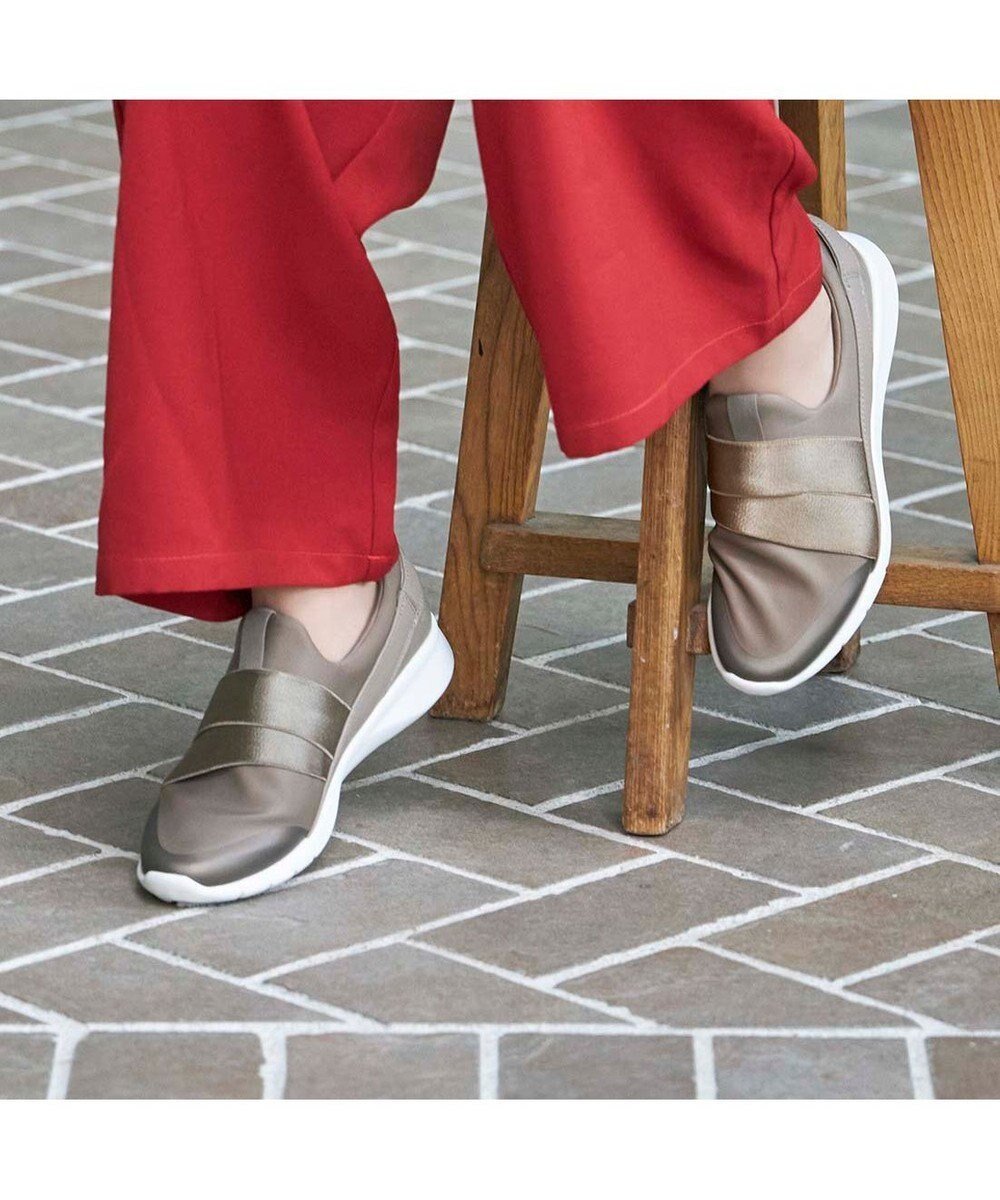 【イング/ing】のing 晴雨兼用スニーカー インテリア・キッズ・メンズ・レディースファッション・服の通販 founy(ファニー) ファッション Fashion レディースファッション Fashion for Women ストレッチ Stretch, Stretchy Fabric スニーカー Sneakers, Trainers レイン Rain, Rainproof 軽量 Lightweight, Ultra Light オーク|ID: prp329100004781972 ipo3291000000034696376