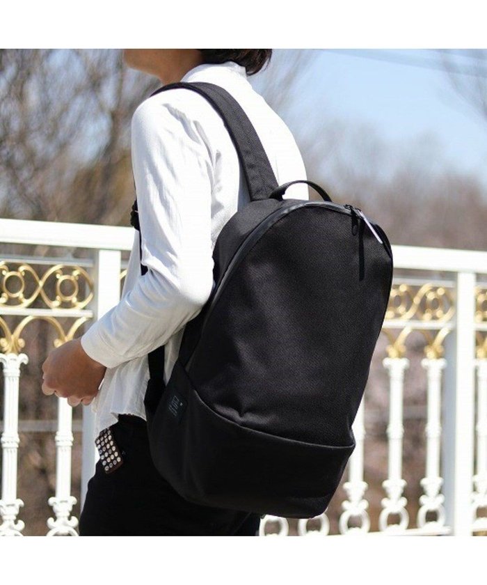 【レガロフェリーチェ/Regalo Felice】の【ドラマ使用商品 / 軽量】リュック / UN METRE PRODUCTIONS インテリア・キッズ・メンズ・レディースファッション・服の通販 founy(ファニー) https://founy.com/ ファッション Fashion レディースファッション Fashion for Women バッグ Bags カッティング Cutting Detail シンプル Simple, Minimal パターン Pattern, Design Print フィット Fit, Slim Fit ベーシック Basic, Essential ポケット Pocket, Pocket Detail リュック Backpack, Rucksack 軽量 Lightweight, Ultra Light |ID: prp329100004782659 ipo3291000000034706502