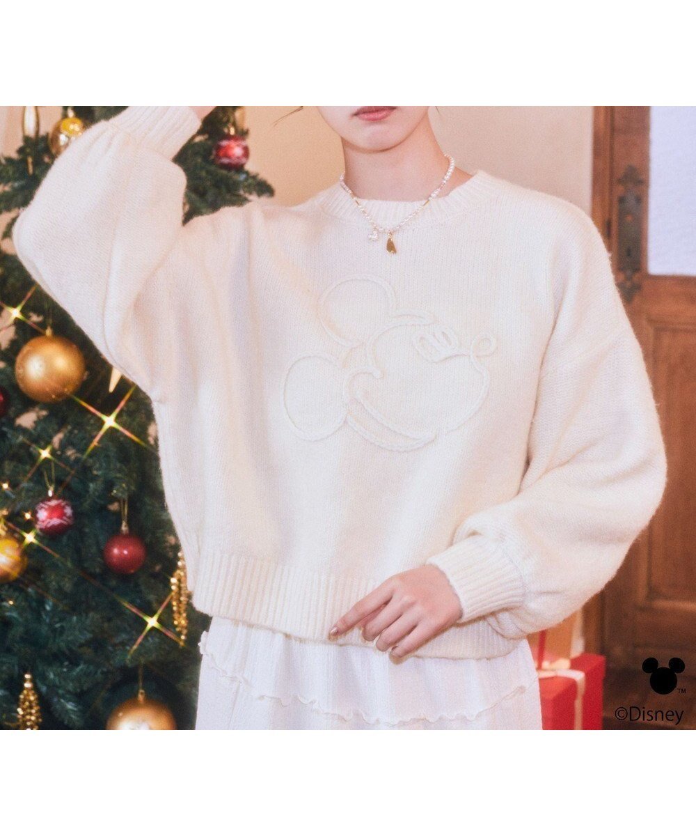 【アースミュージックアンドエコロジー/earth music&ecology】のDisney/ミッキーコード刺繍ニットプルオーバー 人気、トレンドファッション・服の通販 founy(ファニー) 　ファッション　Fashion　レディースファッション　Fashion for Women　トップス・カットソー　Cut & Sew Tops　ニット　Knit Tops & Sweaters　カジュアルプルオーバー・ニットトップス　Pullovers & Knit Tops / Casual Pullovers　おすすめ　Recommended / Our Picks　キャラクター　Character, Licensed Characters　シンプル　Simple, Minimal　セーター　Sweater, Knitwear　デニム　Denim, Jeans Material　フロント　Front, Front Design　エレガント 上品　Elegant　A/W・秋冬　Autumn/Winter　 other-1|ID: prp329100004782712 ipo3291000000034706669
