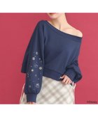 【アースミュージックアンドエコロジー/earth music&ecology】のDisney/キラキラモチーフ刺繍オフショルスウェット 人気、トレンドファッション・服の通販 founy(ファニー) ファッション Fashion レディースファッション Fashion for Women トップス・カットソー Cut & Sew Tops レディースパーカー・カジュアルフーディー Casual Hoodies & Sweatshirts スウェット・クルーネックトップス Sweatshirts & Crewnecks / Relaxed Fit Sweat Tops キャラクター Character, Licensed Characters スウェット / スエット Sweatshirt, Sweatwear バランス Balance, Style Balance フェミニン Feminine, Girly フォルム Silhouette, Form プリント Print, Printed Pattern ボトム Bottoms, Lower Wear モチーフ Motif, Design Theme A/W・秋冬 Autumn/Winter thumbnail ネイビー|ID: prp329100004782715 ipo3291000000035005291