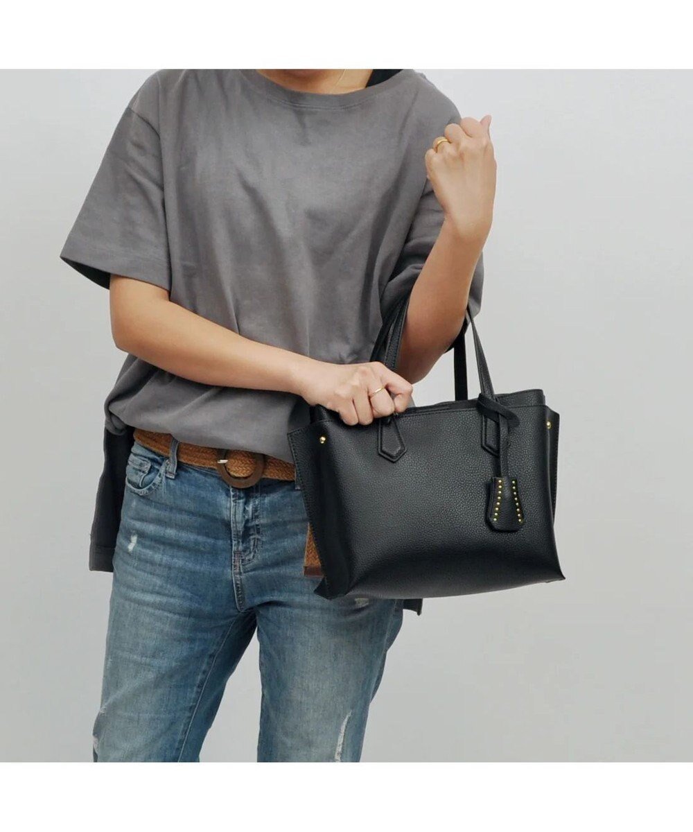 【アンビリオン/UNBILLION】のカシュカシュ cachechche / セパレートカラーパーテーショントート 人気、トレンドファッション・服の通販 founy(ファニー) 　ファッション　Fashion　レディースファッション　Fashion for Women　バッグ　Bags　カラフル　Colorful Design　チャーム　Charm, Pendant　ハンド　Hand, Handmade　ベーシック　Basic, Essential　ポケット　Pocket, Pocket Detail　ポーチ　Pouch, Small Case　ミックス　Mix, Mixed Style　メッシュ　Mesh, Net Fabric　モチーフ　Motif, Design Theme　再入荷　Restock / Back in Stock　 other-1|ID: prp329100004782751 ipo3291000000034706870