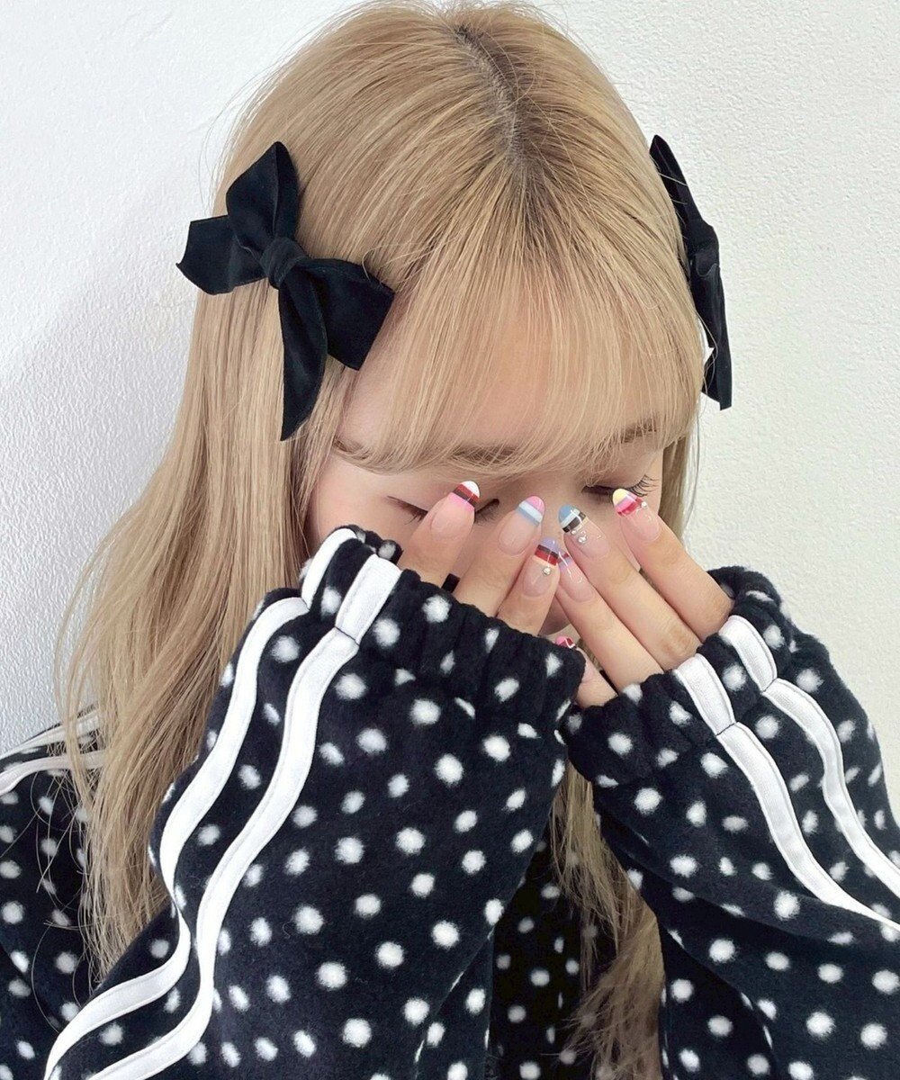 【ウィゴー/WEGO】のLベロアBIGリボンクリップ インテリア・キッズ・メンズ・レディースファッション・服の通販 founy(ファニー) 　ファッション　Fashion　レディースファッション　Fashion for Women　トップス・カットソー　Cut & Sew Tops　ベロアトップス　Velour Tops / Velvet-Look Items　シュシュ&ヘアアクセ/ヘアアレンジ　Scrunchies & Hair Accessories　アクセサリー　Fashion Accessories　シンプル　Simple, Minimal　スマホ　Smartphone, Mobile Device　ヘアアクセ　Hair Accessory, Hair Clip　ベロア　Velour, Soft Velvet　リボン　Ribbon, Bow　ブラック|ID: prp329100004782752 ipo3291000000034706881