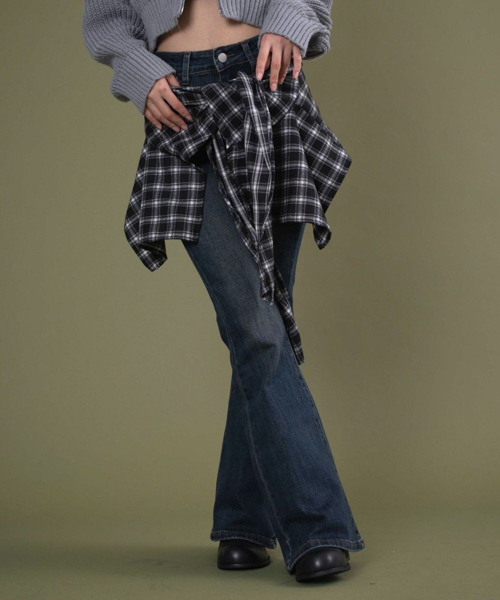 【ウィゴー/WEGO】のフェイクスリーブフレアデニム 人気、トレンドファッション・服の通販 founy(ファニー) 　ファッション　Fashion　レディースファッション　Fashion for Women　パンツ　Pants & Trousers　デニムパンツ・ジーンズ・美脚デニム　Denim Jeans & Pants　春　Spring　秋　Autumn　ショート　Short, Short Length　スマホ　Smartphone, Mobile Device　チェック　Check, Plaid, Tartan　デニム　Denim, Jeans Material　トレンド　Trend, Trending Now　フレア　Flare, Flared　冬　Winter / This Winter　A/W・秋冬　Autumn/Winter　夏　Summer　 other-1|ID: prp329100004782783 ipo3291000000034707003