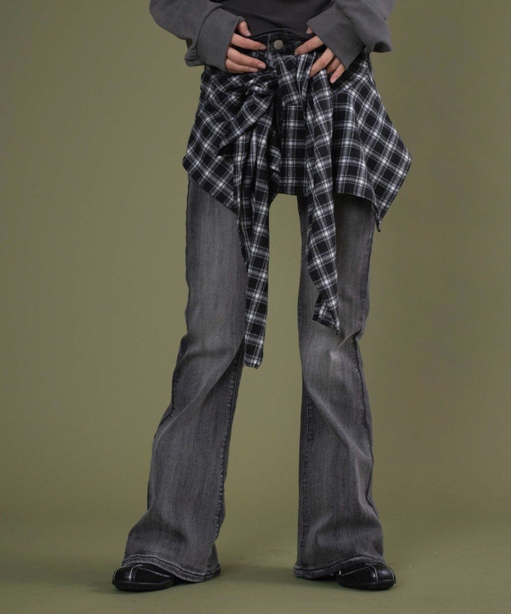 【ウィゴー/WEGO】のフェイクスリーブフレアデニム インテリア・キッズ・メンズ・レディースファッション・服の通販 founy(ファニー) 　ファッション　Fashion　レディースファッション　Fashion for Women　パンツ　Pants & Trousers　デニムパンツ・ジーンズ・美脚デニム　Denim Jeans & Pants　春　Spring　秋　Autumn　ショート　Short, Short Length　スマホ　Smartphone, Mobile Device　チェック　Check, Plaid, Tartan　デニム　Denim, Jeans Material　トレンド　Trend, Trending Now　フレア　Flare, Flared　冬　Winter / This Winter　A/W・秋冬　Autumn/Winter　夏　Summer　ブラック|ID: prp329100004782783 ipo3291000000034707005