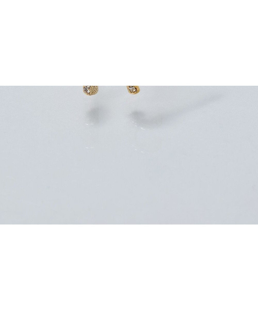 【フィービィー/phoebe】の【金属アレルギー対応】テクスチャードスパークビジューピアス/ニッケルフリー ゴールド インテリア・キッズ・メンズ・レディースファッション・服の通販 founy(ファニー) 　ファッション　Fashion　レディースファッション　Fashion for Women　アクセサリー　Fashion Accessories　テクスチャー　Texture, Textured Fabric　バランス　Balance, Style Balance　ビジュー　Bijou, Jewel-like Accent　メタル　Metal, Metal Parts　モチーフ　Motif, Design Theme　ゴールド|ID: prp329100004784749 ipo3291000000034735481