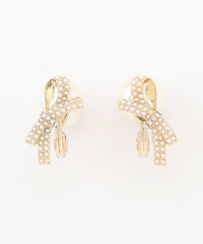 【組曲/KUMIKYOKU】のリボンパール2WAYイヤリング インテリア・キッズ・メンズ・レディースファッション・服の通販 founy(ファニー) https://founy.com/ ファッション Fashion レディースファッション Fashion for Women ジュエリー Jewelry ファッションリング Fashion Rings イヤリング・フープ・ドロップタイプ Hoop, Drop & Clip Earrings アクセサリー Fashion Accessories イヤリング Earrings シンプル Simple, Minimal パール Pearl, Pearl Accent リボン Ribbon, Bow |ID: prp329100004784762 ipo3291000000034735521