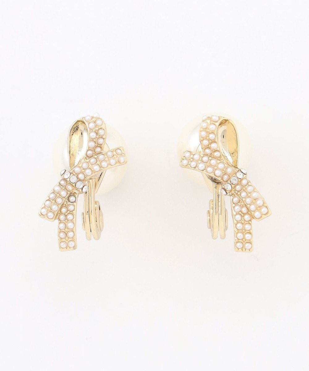 【組曲/KUMIKYOKU】のリボンパール2WAYイヤリング 人気、トレンドファッション・服の通販 founy(ファニー) 　ファッション　Fashion　レディースファッション　Fashion for Women　ジュエリー　Jewelry　ファッションリング　Fashion Rings　イヤリング・フープ・ドロップタイプ　Hoop, Drop & Clip Earrings　アクセサリー　Fashion Accessories　イヤリング　Earrings　シンプル　Simple, Minimal　パール　Pearl, Pearl Accent　リボン　Ribbon, Bow　 other-1|ID: prp329100004784762 ipo3291000000034735521