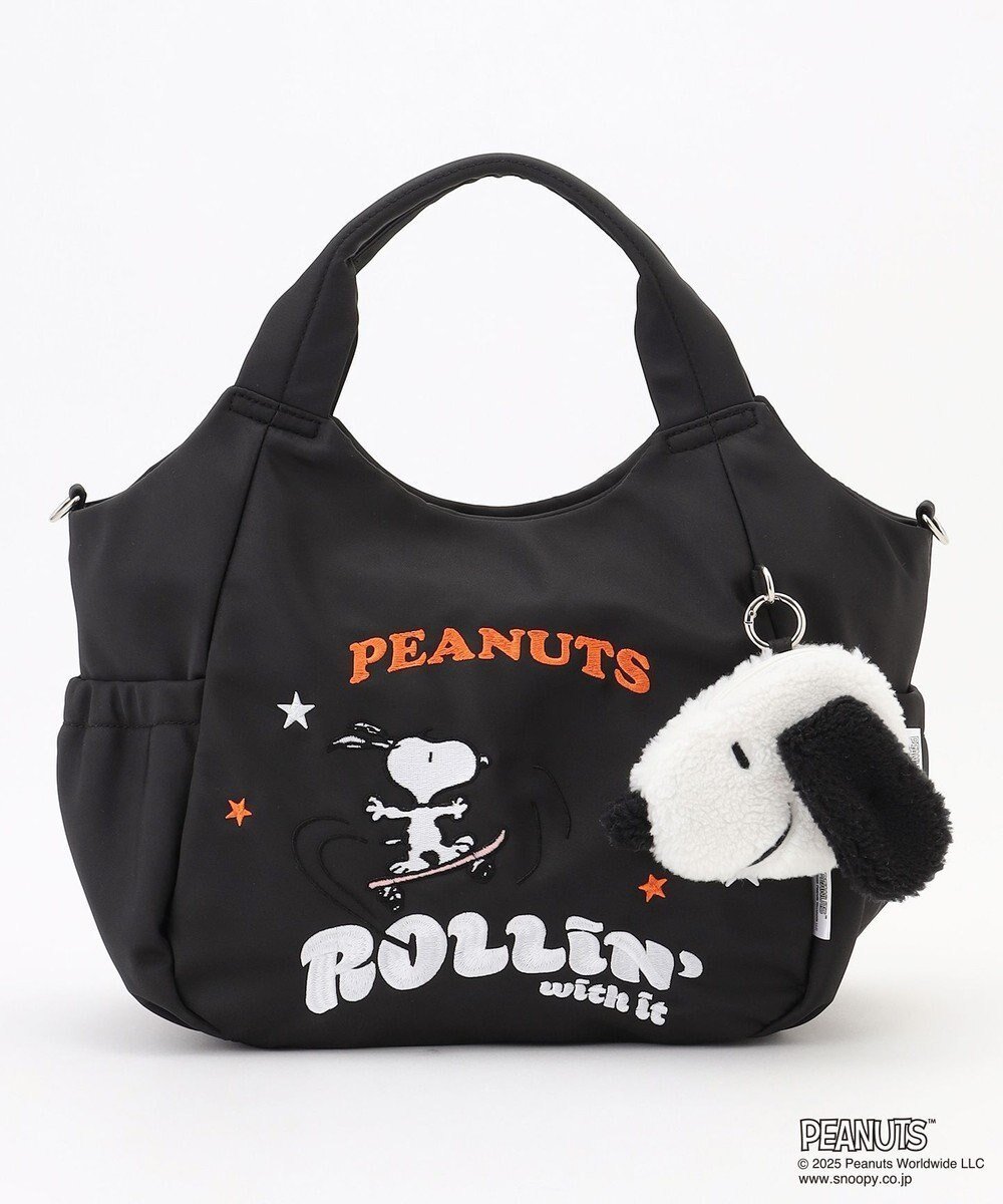 【イザック/Y'SACCS】のSNOOPYデザイン サイドギャザー2wayトート Mサイズ(スケートボード) 人気、トレンドファッション・服の通販 founy(ファニー) 　ファッション　Fashion　レディースファッション　Fashion for Women　バッグ　Bags　おすすめ　Recommended / Our Picks　イラスト　Illustration　ギャザー　Gathered, Ruffled　スマート　Smart, Elegant　フェイス　Face, Facial Design　ポケット　Pocket, Pocket Detail　ポーチ　Pouch, Small Case　ビジネス 仕事 通勤　Business / Work / Commuting　 other-1|ID: prp329100004784781 ipo3291000000034735599