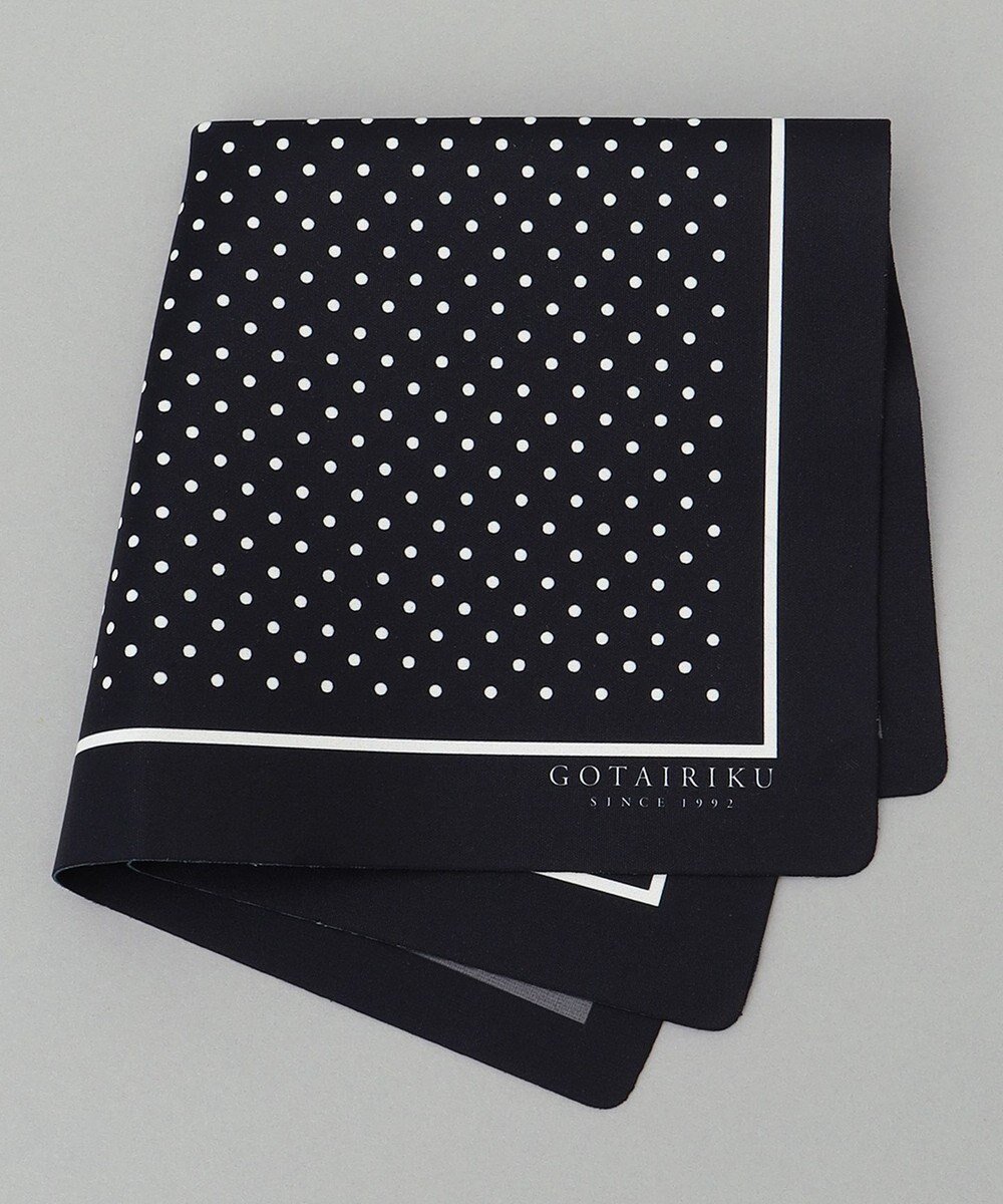【五大陸/gotairiku / MEN】のBOX入りでギフトに最適【高機能吸水 / 抗菌防臭加工/シワになりにくい】バンダナハンカチ インテリア・キッズ・メンズ・レディースファッション・服の通販 founy(ファニー) 　ファッション　Fashion　メンズファッション　Fashion for Men　吸水　Absorbent, Quick-Dry　抗菌　Antibacterial, Bacteria-Resistant　財布　Wallet, Purse　タオル　Towel, Bath Towel　ハンカチ　Handkerchief, Hanky　ハンド　Hand, Handmade　プリント　Print, Printed Pattern　ボックス　Boxy, Box Shape　日本製　Made In Japan　夏　Summer　ギフト プレゼント　Gift / Present　ブラック×ドット|ID: prp329100004784795 ipo3291000000034735655